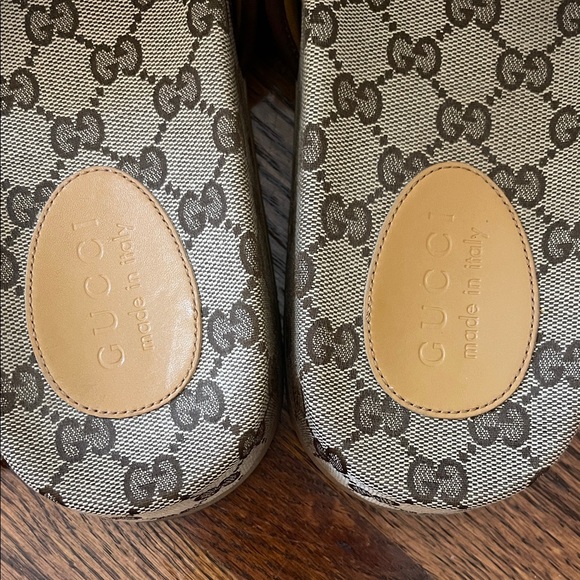 Gucci Beige and Brown Monogram Slide Sandals main image 8